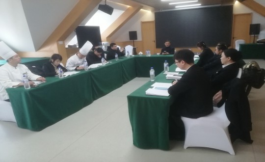 5.长白山suncitygroup太阳集团旅馆组织召开治理职员聚会（调解一下清晰度）_副本.jpg